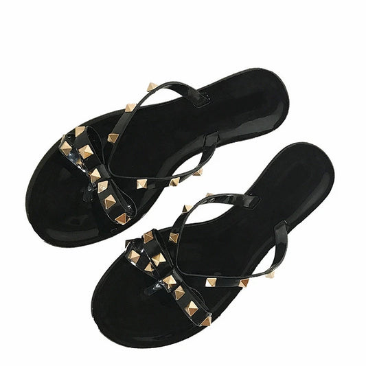 2020 European summer new fashion rivet bow flat flip flops women wear cool slippers jelly shoes